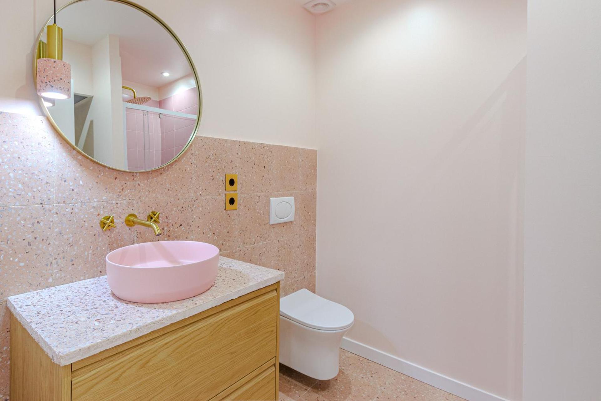 Glamorous Pink Studio In City Center Аликанте Екстериор снимка