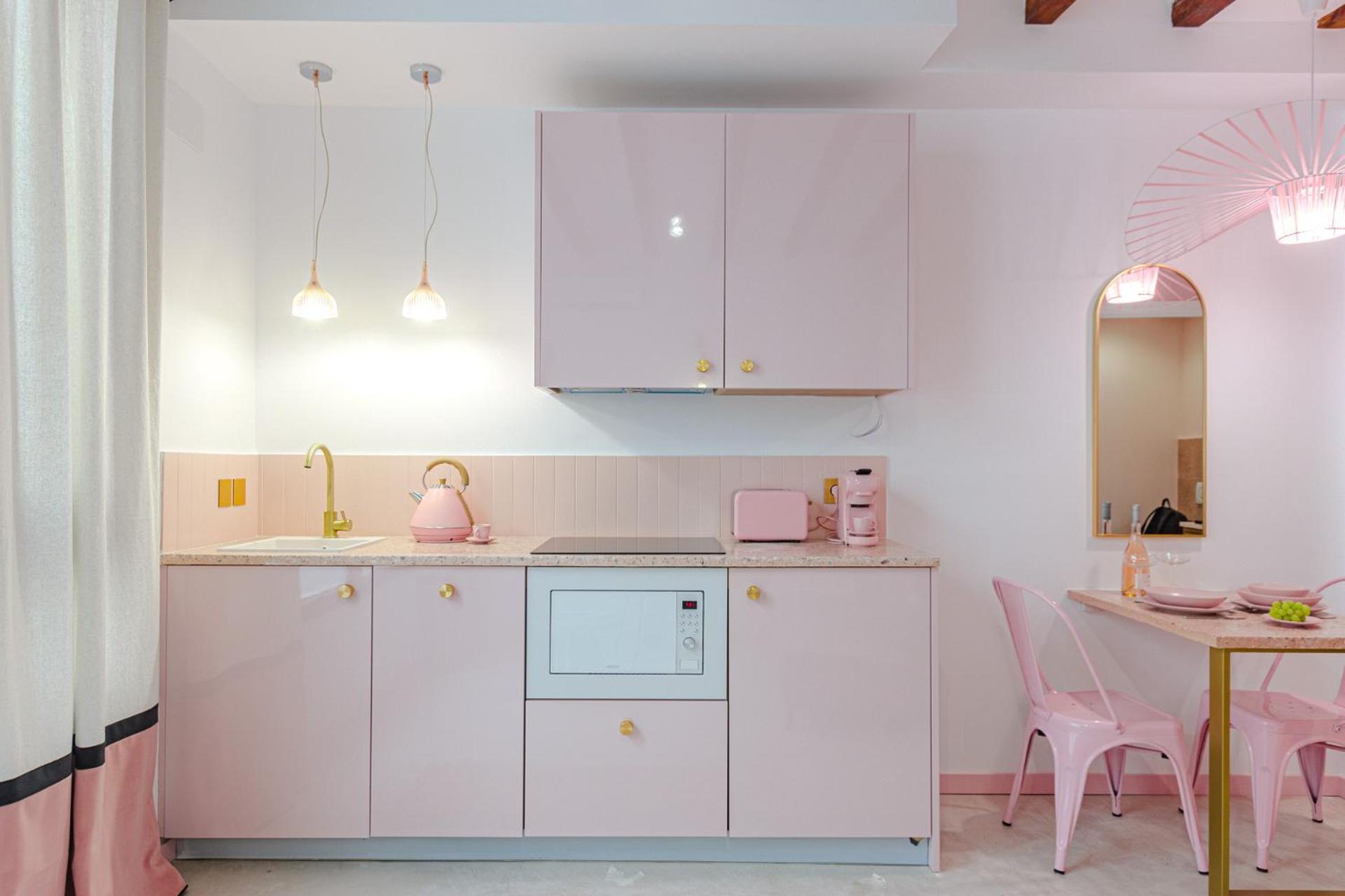 Glamorous Pink Studio In City Center Аликанте Екстериор снимка